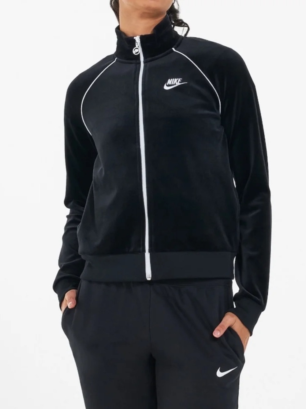 Nike | Women’s Black Full Zip Velour Fleece Collared Sweatshirt
